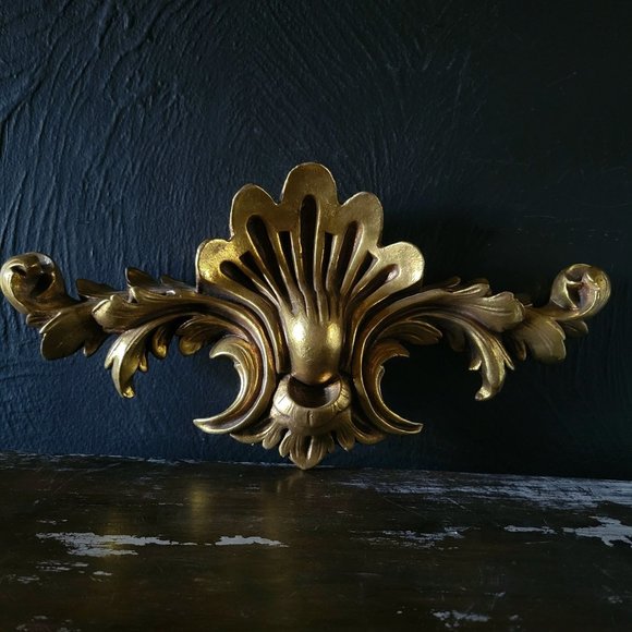 Vintage Reproduction Pediment Shell & Acanthus "Rachel's Shell" by House Parts - Picture 1 of 7